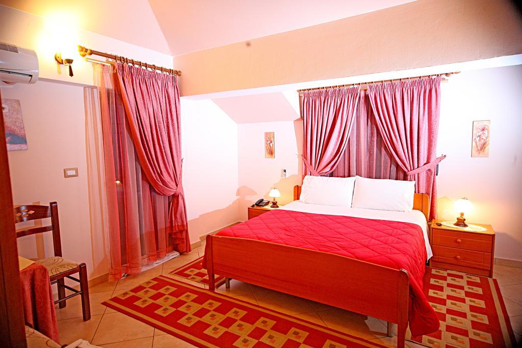 Primavera Hotel 3*