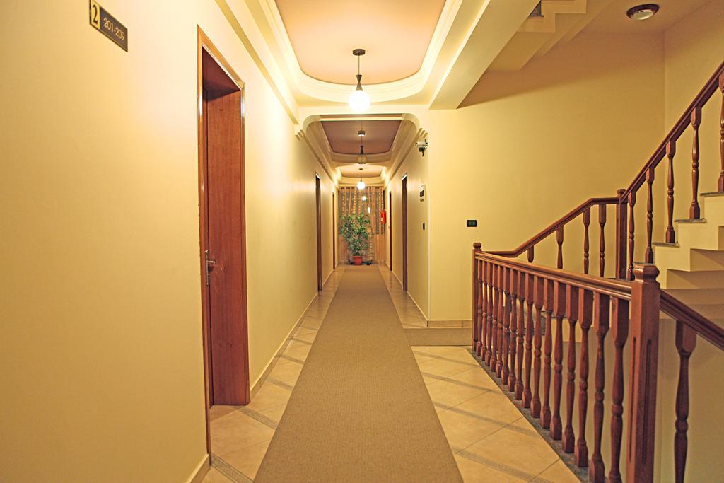 Primavera Hotel