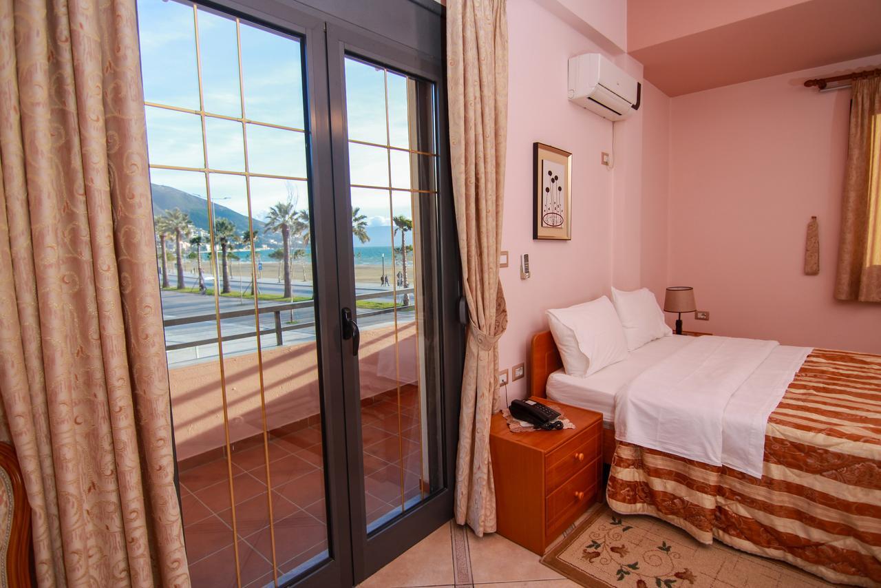 Primavera Hotel