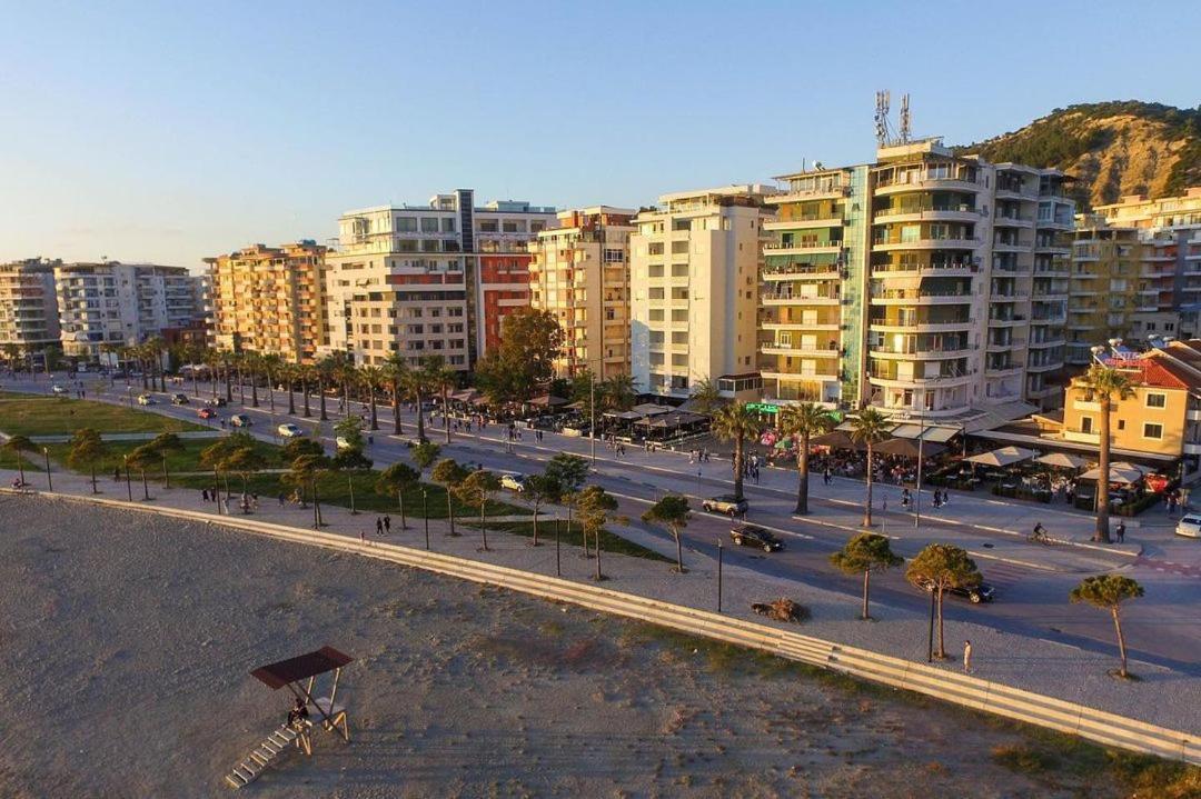 Primavera Hotel