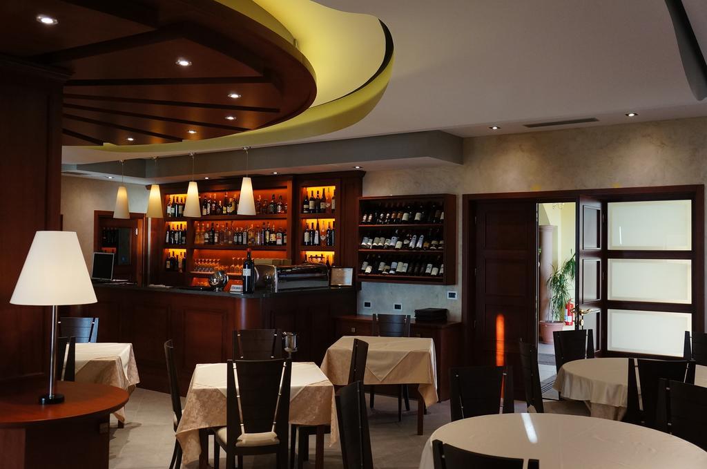 Primavera Hotel
